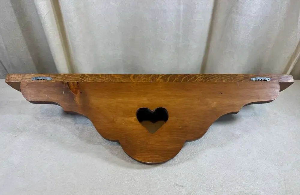 Unbranded solid wood